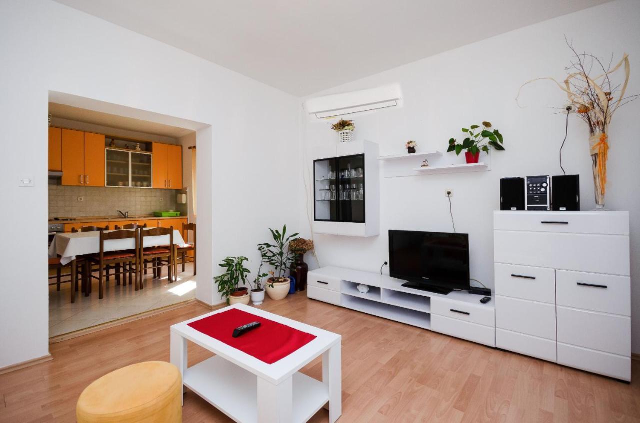 Apartment Ruza Lopar Exterior foto