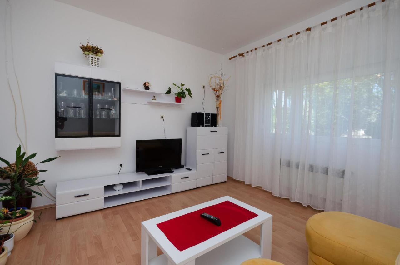 Apartment Ruza Lopar Exterior foto