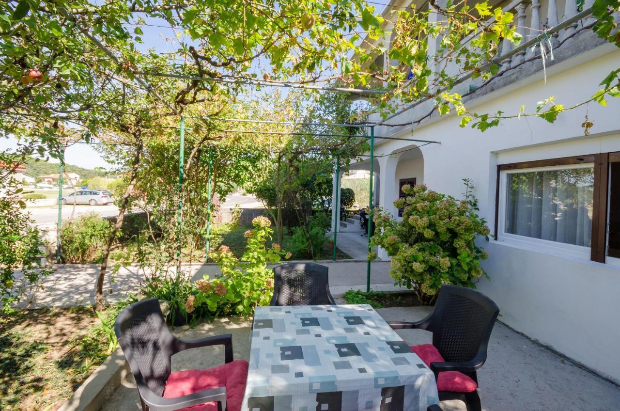 Apartment Ruza Lopar Exterior foto