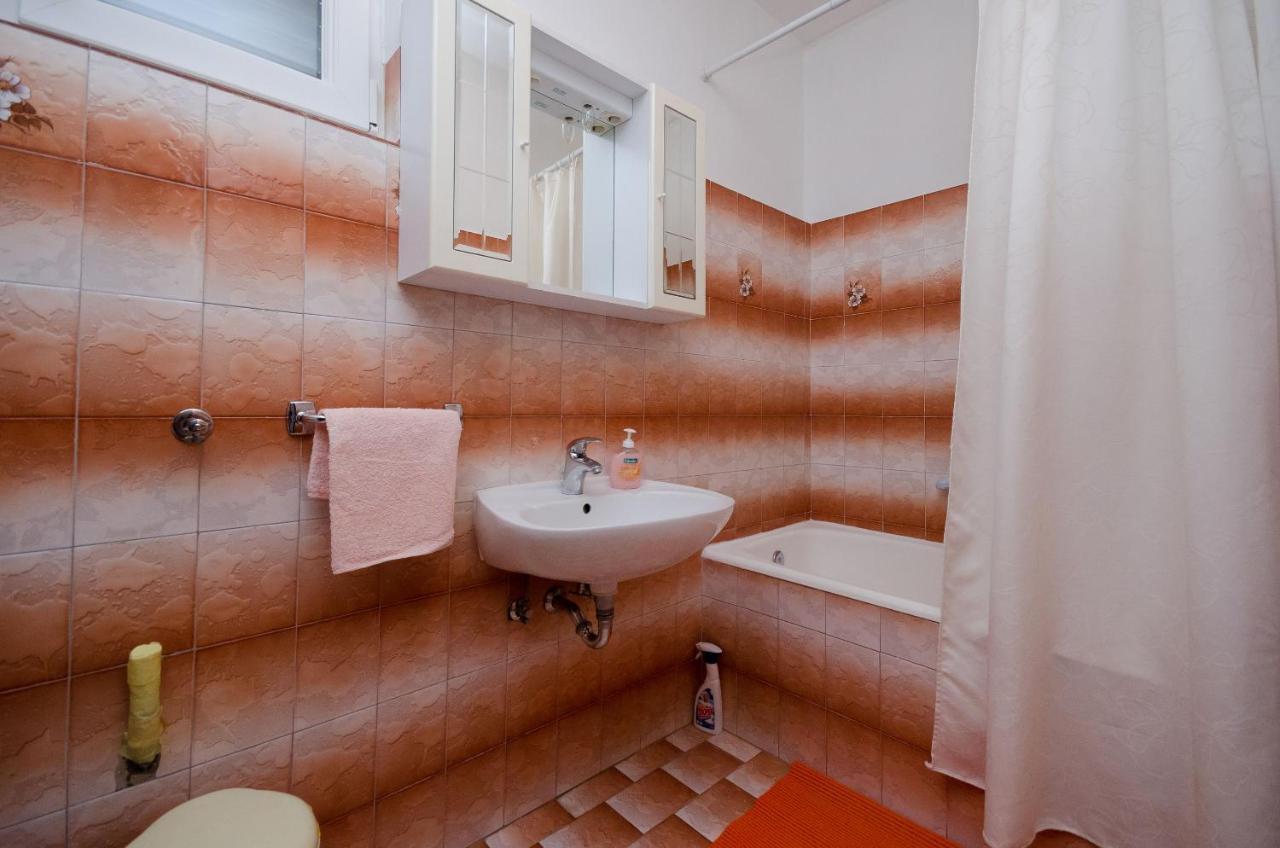 Apartment Ruza Lopar Exterior foto